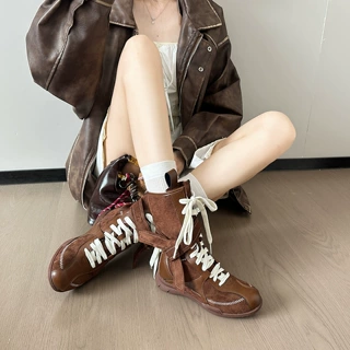 秋季时髦拳击女靴子2025新款复古拼色中筒靴侧拉链猎装德训马丁靴