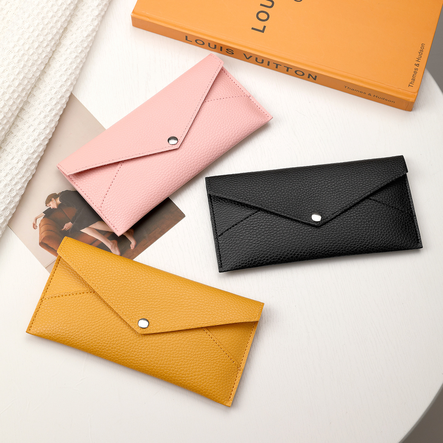 Nuevo simple y suave billetera litchi modelo coreano ultra delgada billetera de pasaporte puede guardar facturas de teléfono móvil larga bolsa de tarjetas