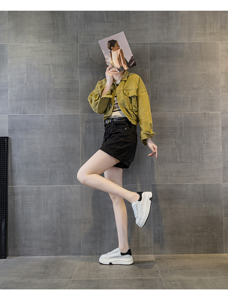 Giày sneaker nữ đế dày kiểu Hàn Quốc hình trái tim, cổ thấp, phong cách thời trang mùa xuân 2026 — M2806 màu đỏ, M2806 màu be, M2806 màu đen chi tiết 24