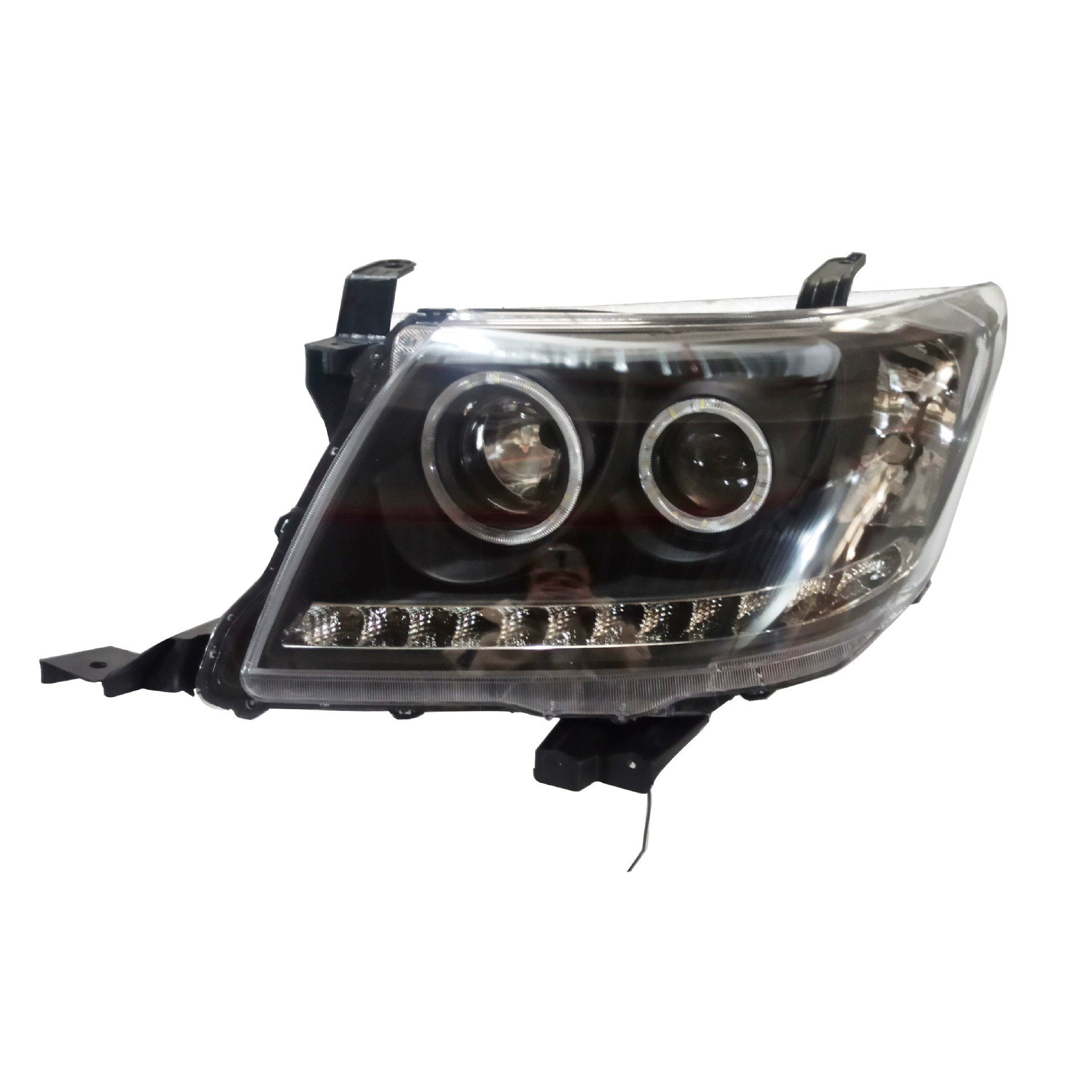 Подходит для Toyota Hliux VIGO 2012 модифицированные LED-финальные фары