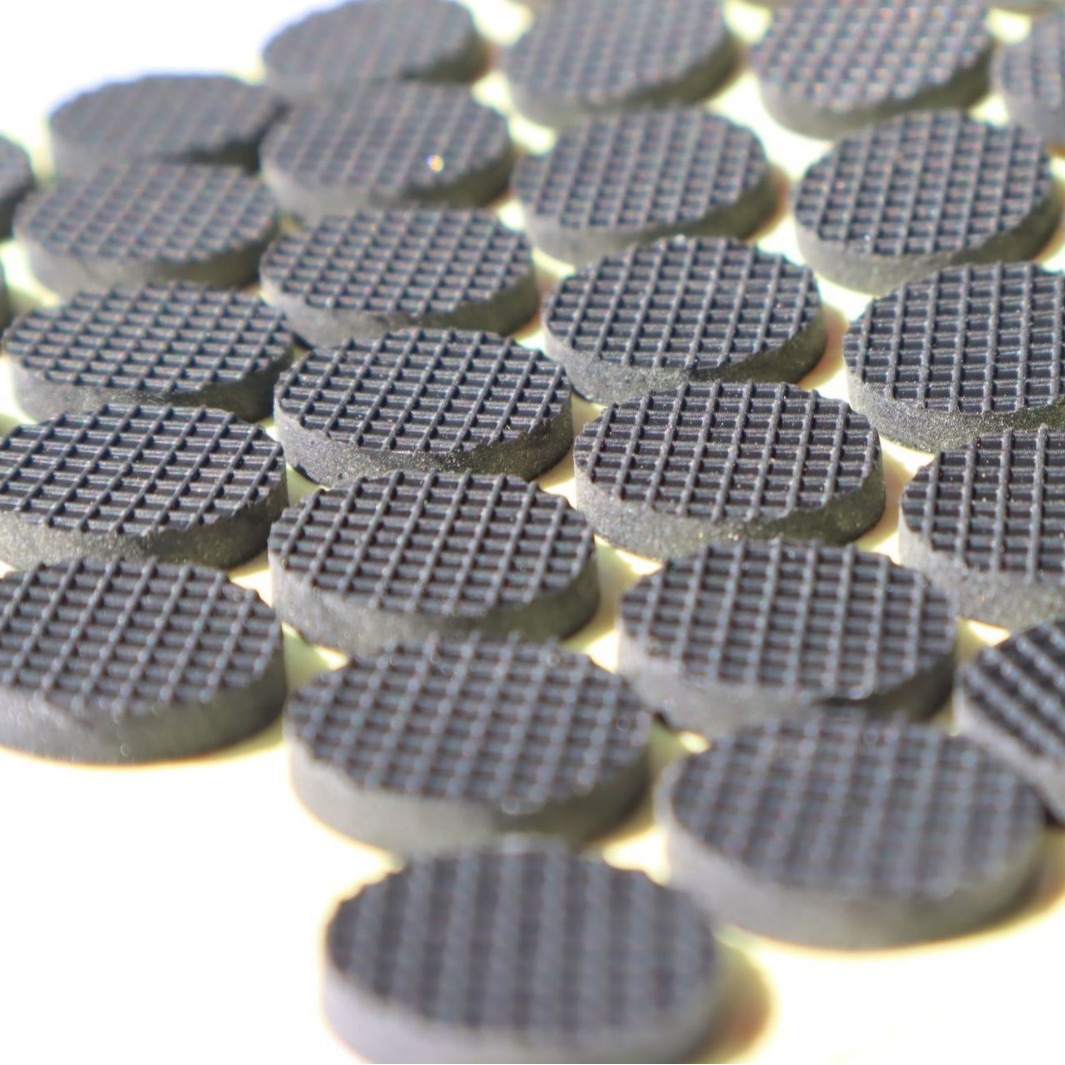 中山厂家供应橡胶垫 防滑脚垫 网纹橡胶垫 细纹橡胶垫 橡胶密封条