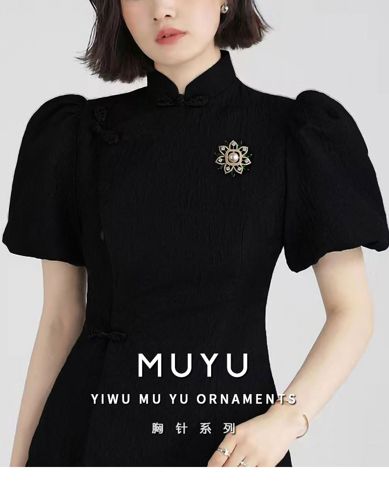 时尚复古高级感花环胸针小众新品几何形胸花优雅