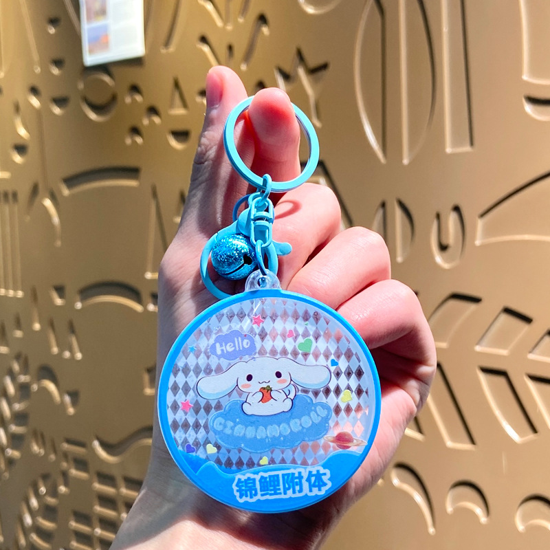 Aceite Sanrio Bubble Bead Acrílico Luminous Sand Bottle Llavero Colgante Llavero Regalo Colgante al por mayor