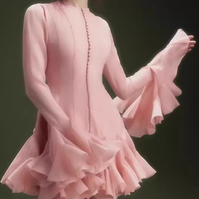 2026 Autumn Long Sleeve Date Dress Ruffled Cutout Gown White Short Dress