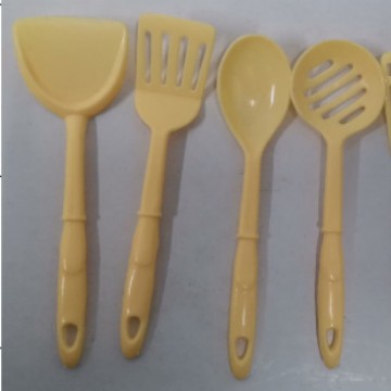 Niños bebés amarillos de cocina de cocina 8 artículos
