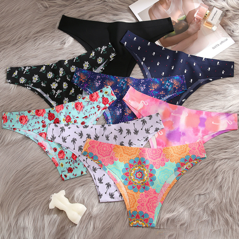 European and American seamless multi-color printed breathable women's underwear cross-border exclusive for comfortable low waist bikini thong women European and American seamless multi-color printed breathable women's underwear cross-border exclusive for comfortable low waist bikini thong women