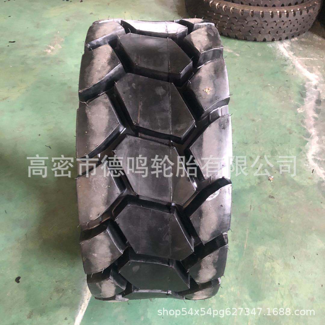 Los fabricantes suministran neumáticos de maquinaria de construcción 14-17.5 neumáticos de carga 15-19.5