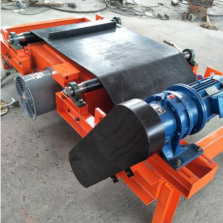 供应全自动自卸式除铁器 自卸式电磁永磁除铁器 带式除铁器