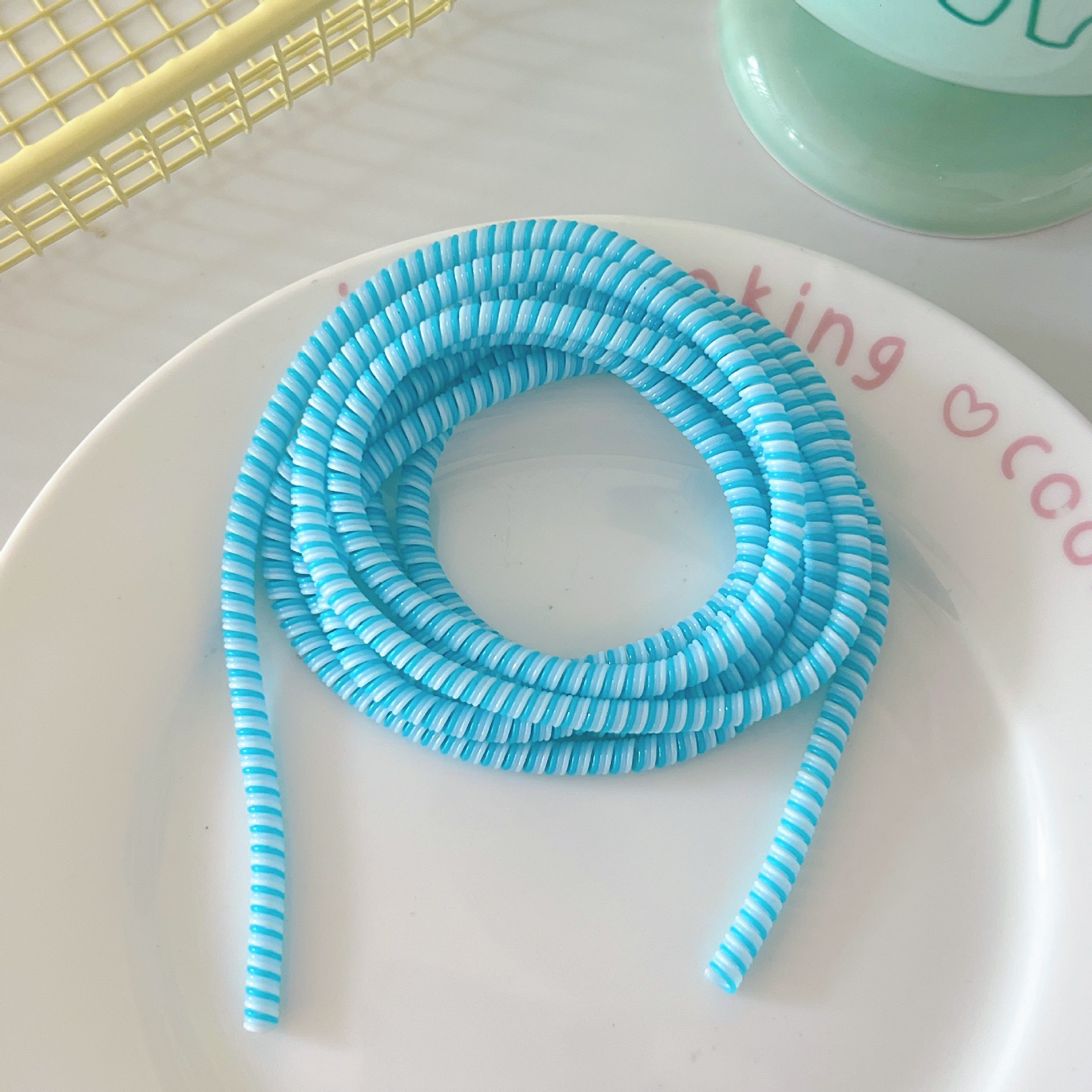 1,4 m 1,6 m cable de datos cuerda de protección anti-suciedad cable de teléfono móvil cuerda de bobinado anti-rotura cargador cubierta de protección de alambre