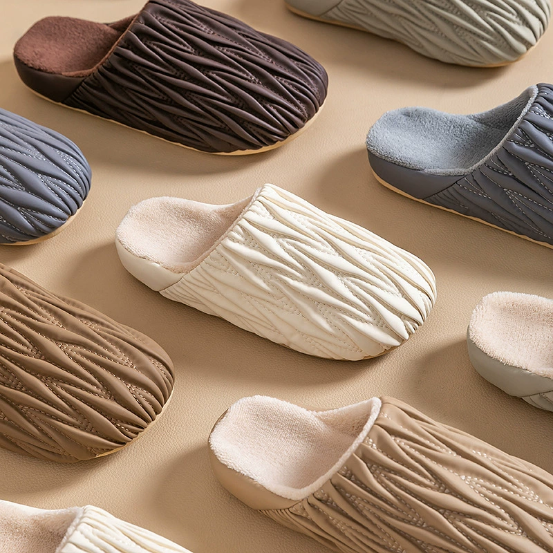 2024 новые плиссированные хлопчатобумажные тапочки женский осенний и зимний интерьер дома противоскользящий водонепроницаемый теплый дом