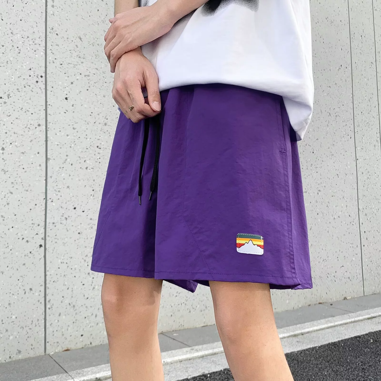 Летние повседневные шорты мужские и женские конфеты цвета беговые свободные штаны из четырех очков, японские приливные штаны быстрого сушки, пляжные штаны