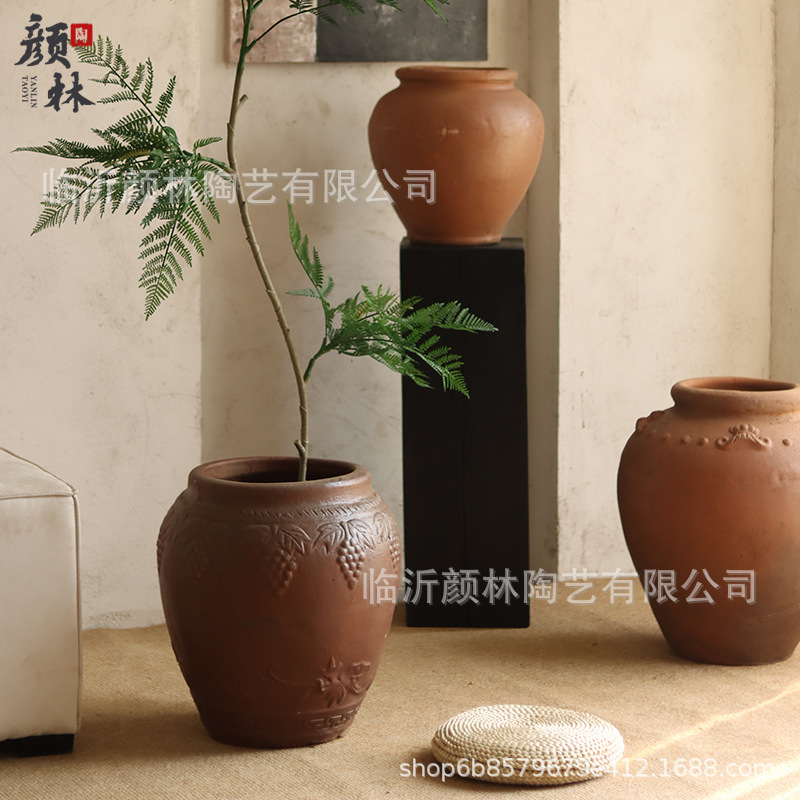 Gran barriga altar de cerámica, cerámica retro de tierra, cerámica gruesa hecha a mano, gran jarro, adornos residenciales, cerámica de viento silencioso.