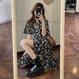 法式复古小众碎花裙夏中长裙2023新款气质显瘦胖MM短袖连衣裙女