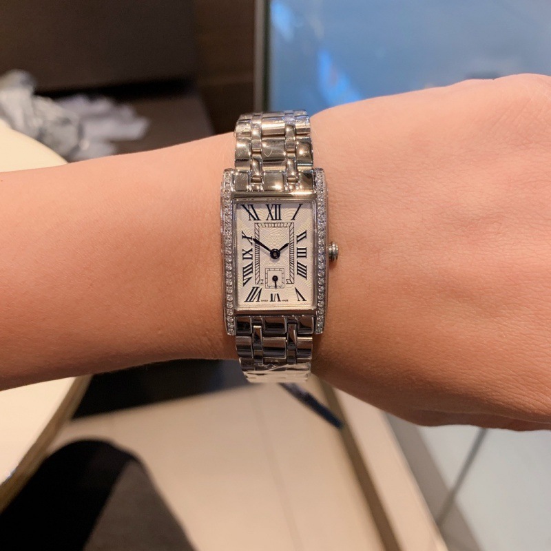 Dropshipping Wholesale Micro-Business Langjia Lin Zhiying Model Dai Zhuo Women's Watch Stainless Steel Rectangular Casual Women's Watch