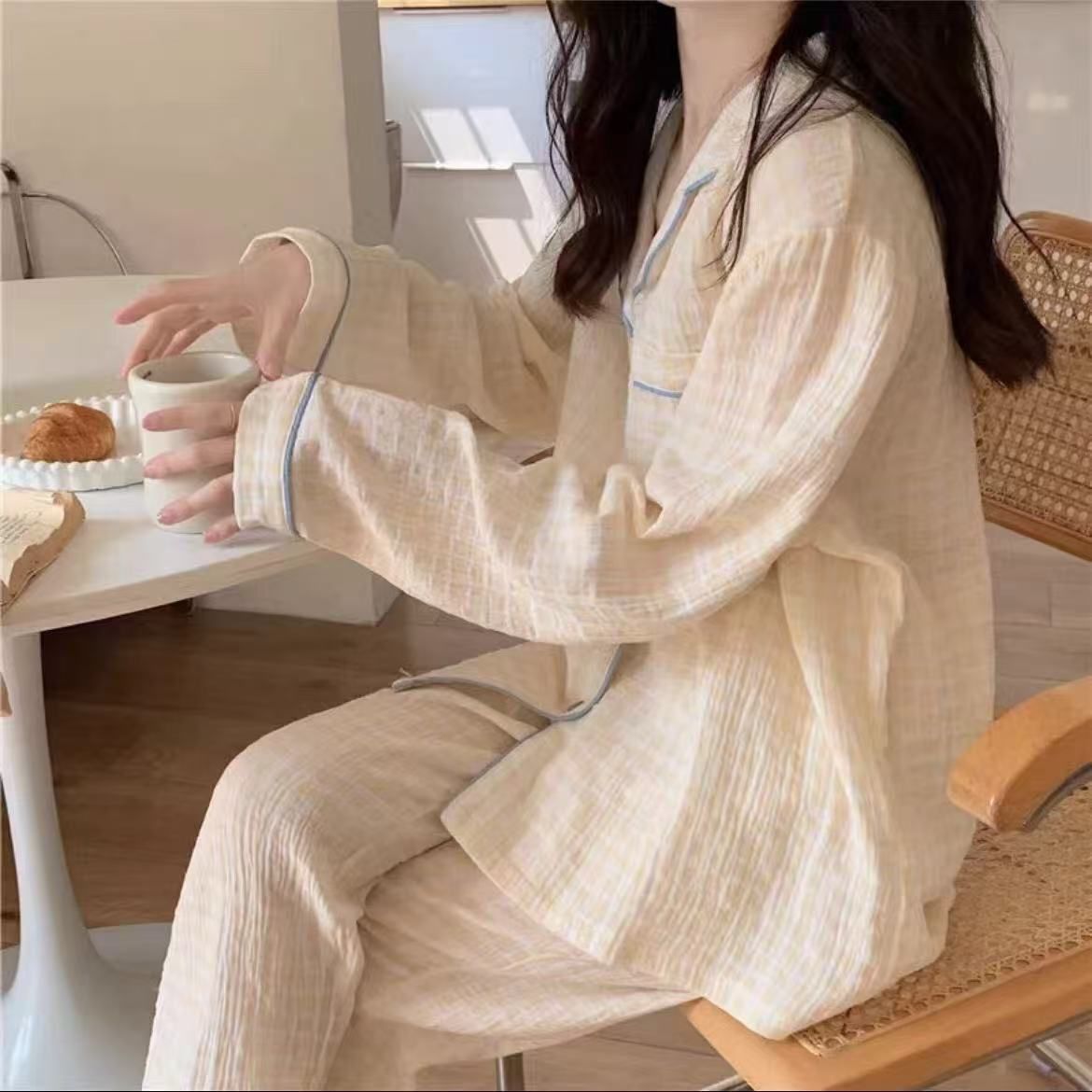 Pijama mujer primavera y otoño burbuja crepé rebeca hoyo rayas cuadros Dongdaemun pantalones de manga larga traje de servicio a domicilio suelto