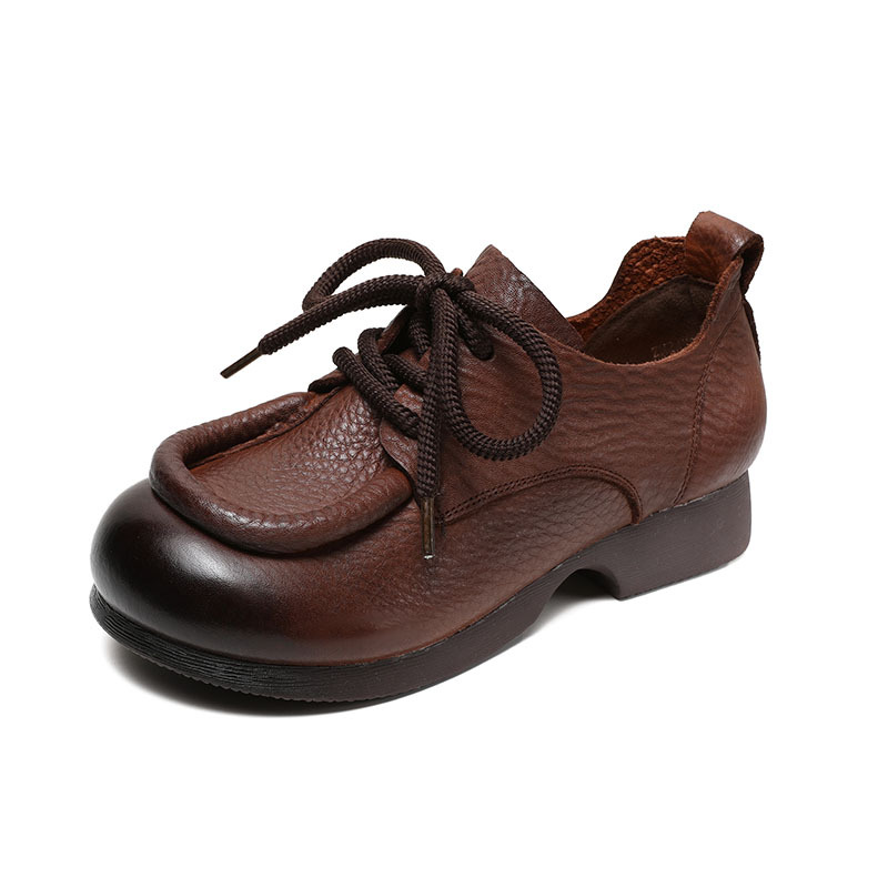 Темно коричневый