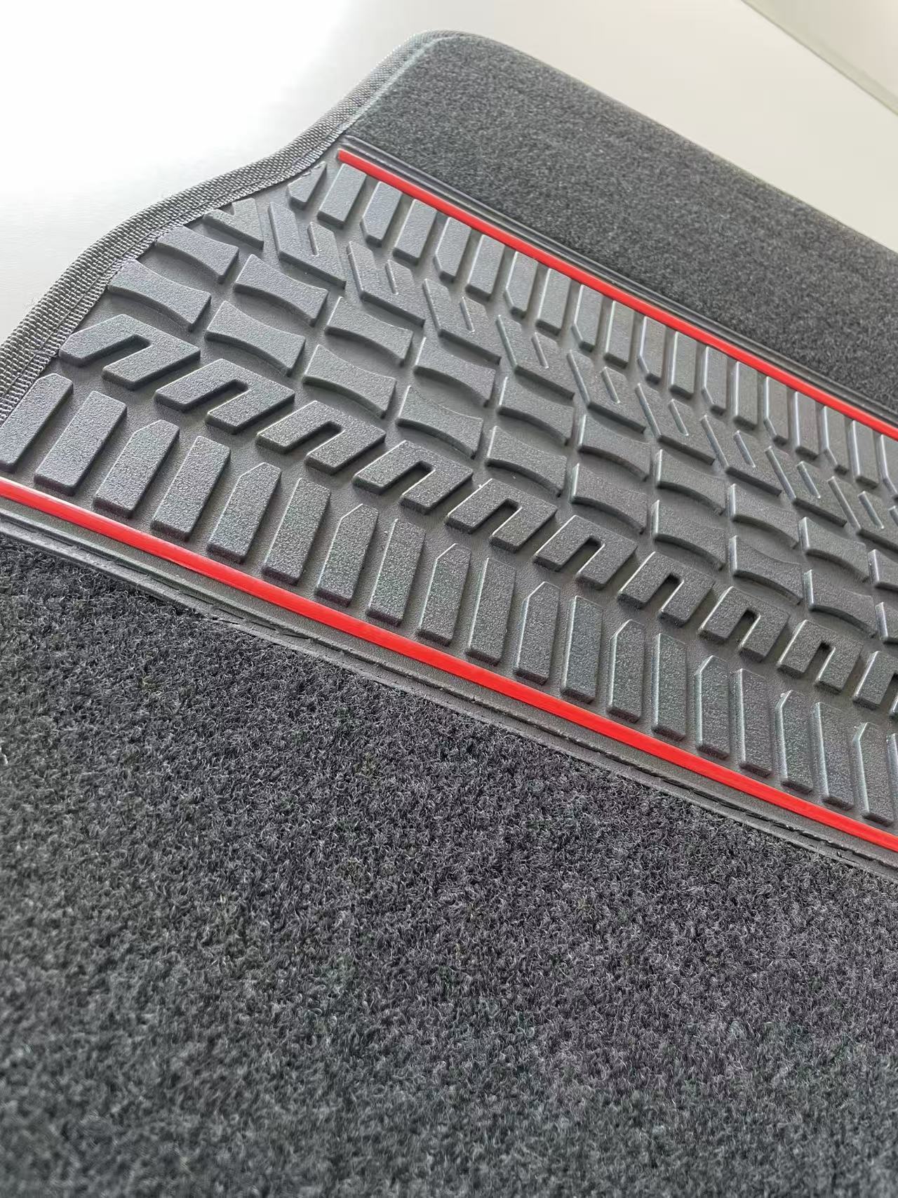 Cross-border European and American best-selling universal waterproof and non-slip car floor mats, universal suede, easy to clean, factory supplied