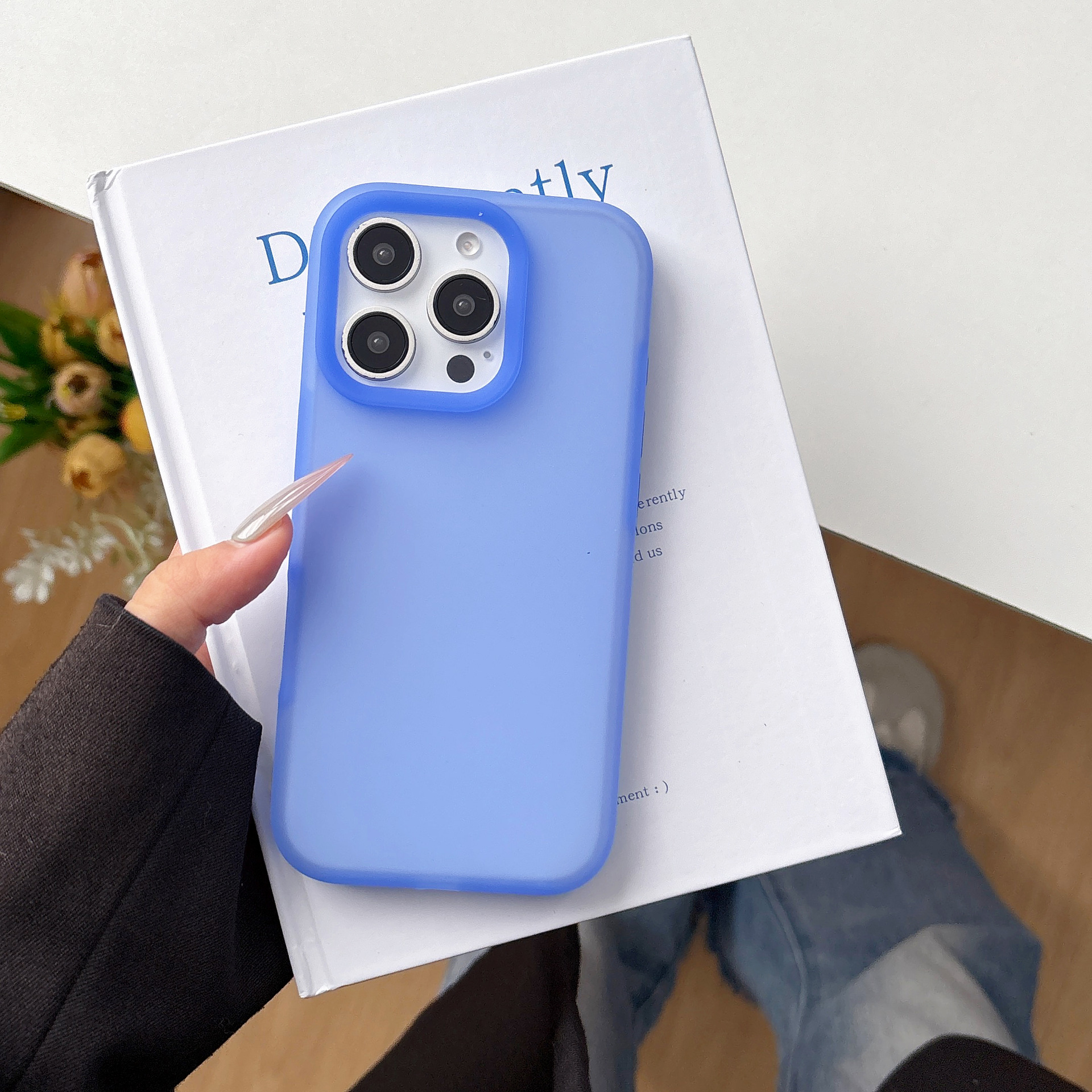 Simple color puro sentido de la piel gelatina color puro iPhone16ProMax funda para teléfono móvil 14 para Apple 15 pareja 13 suave