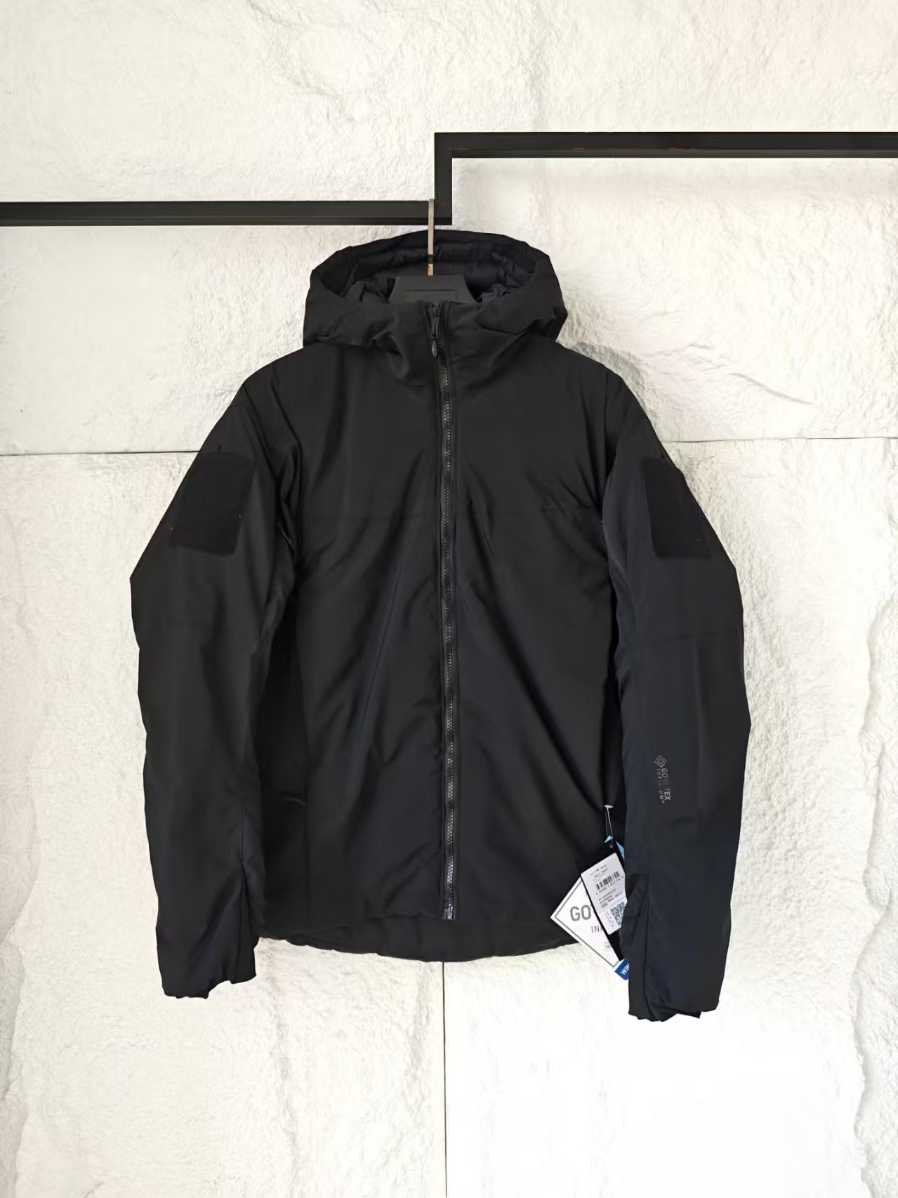 Algodón de alta calidad, chaqueta con sombrero, chaqueta con sombrero al aire libre, chaqueta con sombrero a prueba de viento, chaqueta de montaña con logotipo