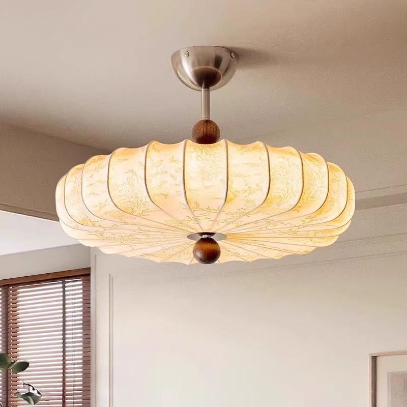 Araña de dormitorio de estilo medio francés Tela retro japonesa Sala de estudio de estilo Nanyang Lámpara de dormitorio principal de calabaza romántica