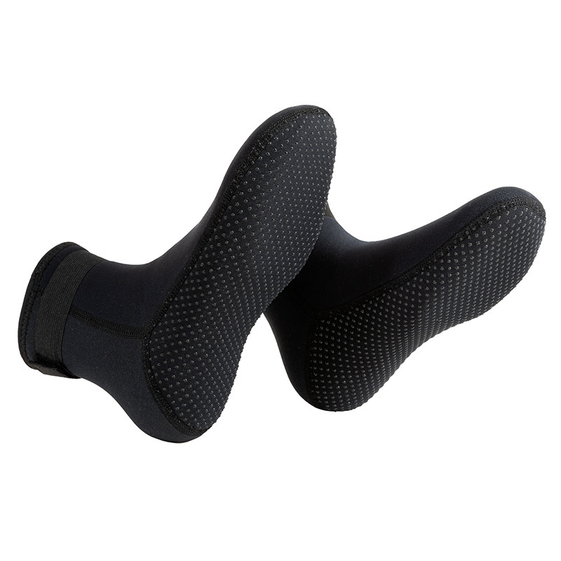 in stock 3MM diving socks men's swimming warm deep diving snorkeling socks waterproof short tube non-slip wear-resistant beach socks women