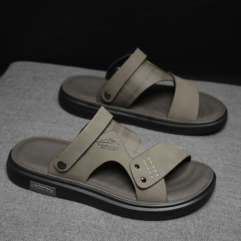 Sandalias para hombre verano nuevo estilo transpirable conducción exterior deportes ocio zapatos de playa antideslizantes resistentes al desgaste zapatillas ligeras y cómodas