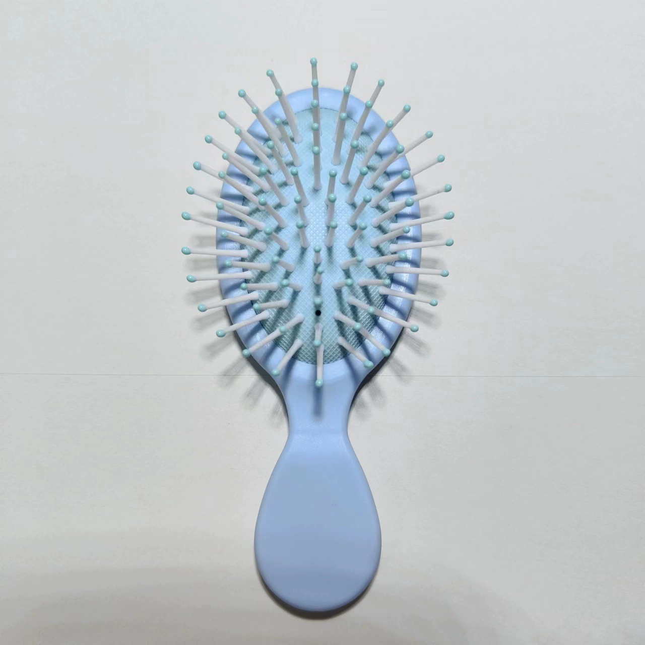 Handheld Scalp Massager Brush, Matte Finish, Soft Cushion, 14 cm Compact