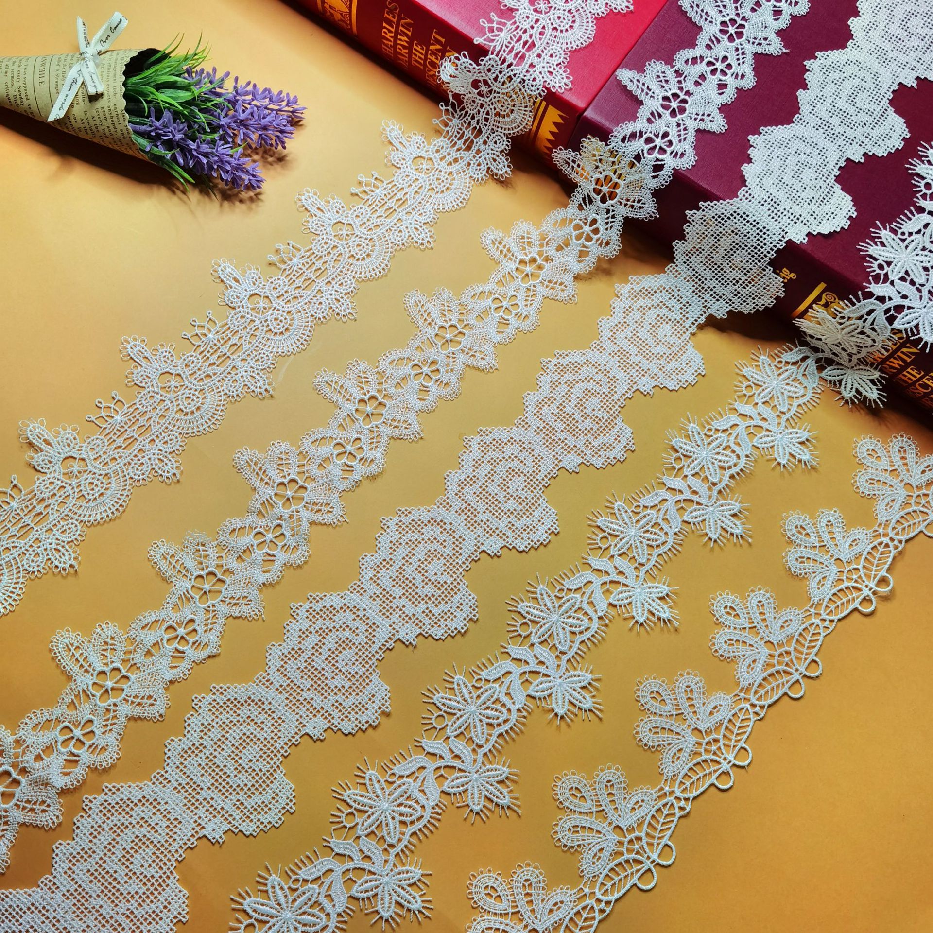 刺绣花边服装辅料 棉布刺绣花边辅料 涤纶6CM弧形条码现货直供