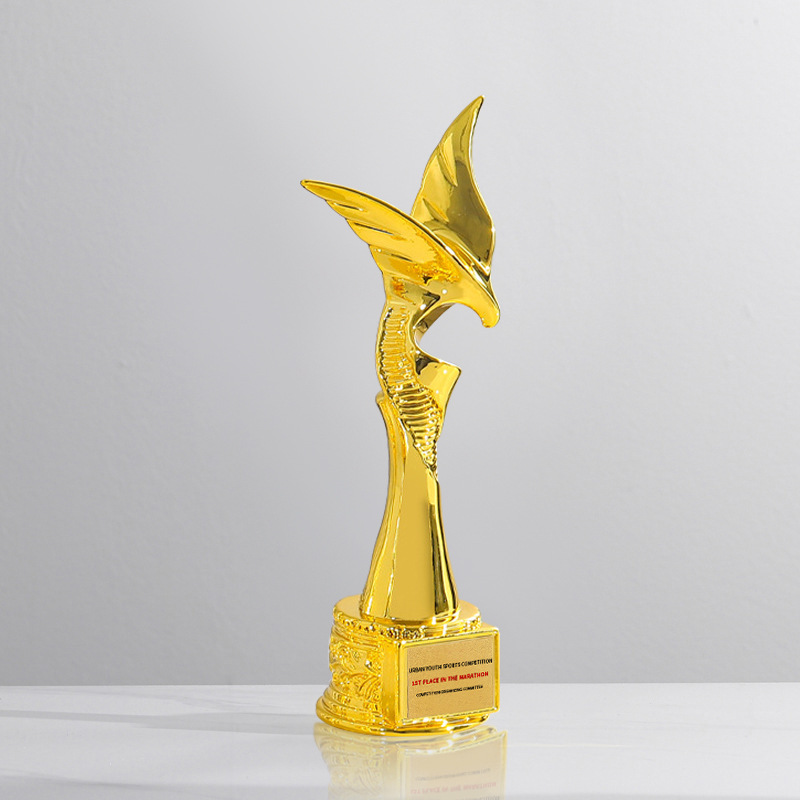 Trofeo de cristal de resina creativo, premios de producción, premios de competición deportiva de gran venta, recuerdos de reuniones anuales de empresa chapados en oro