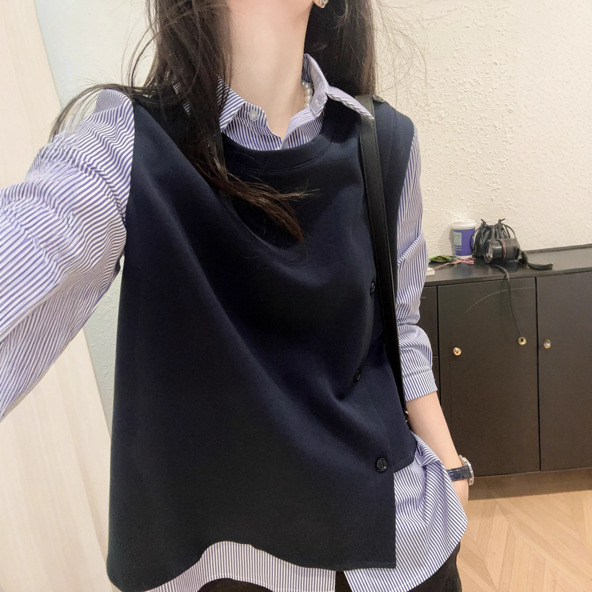不规则设计感假两件条纹衬衫拼接宽松长袖卫衣翻领女秋新G100216