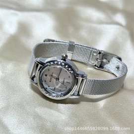 时尚跨境新款小众圆形女士手表女款式复古精致学生迷你小表盘女表