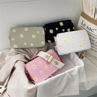 ����С�u�ջ������Ů��bags2025�¿�r�Іμ����⌒�玧б���