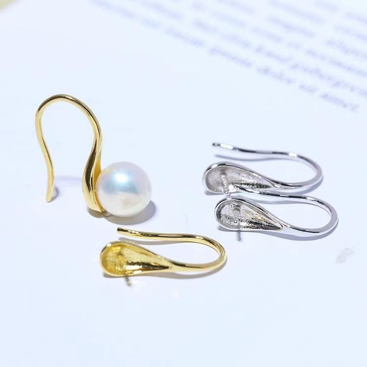 Brass Pearl Holder Earrings 4