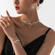 �羳���NŮʿ������h��Y����������b����ˮ��������Ʒ