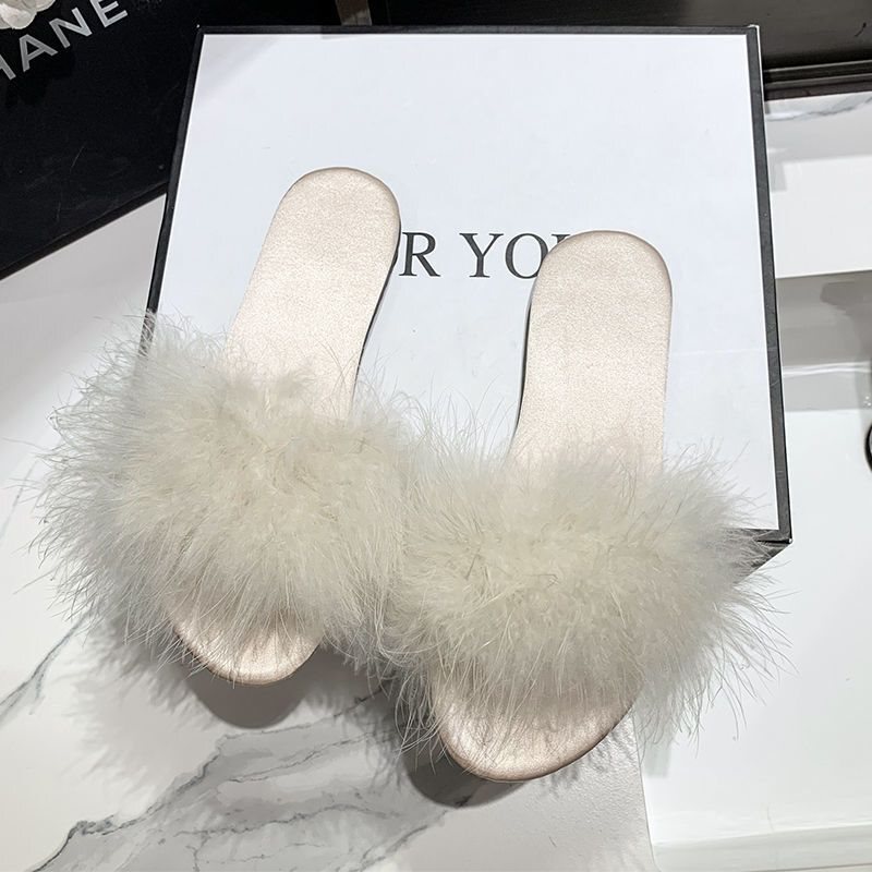 2026 Korean Version Summer New Flat Fur Slippers for Women, Fashionable Internet Celebrity Low-Heeled Sandals, Feather Slide Slippers