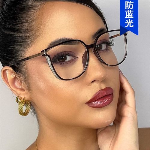 Glitter cat-eye flat mirror anti-blue light glasses frame fashionable ladies European and American cross-border can be equipped with myopia concave shape