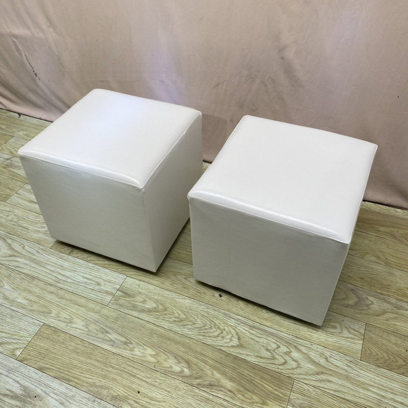 Exhibition White Black Square Stool Toast Bread Stool Soft Bag Small Leather Stool Shoe Changing Stool for Wedding Activities Available in Batch