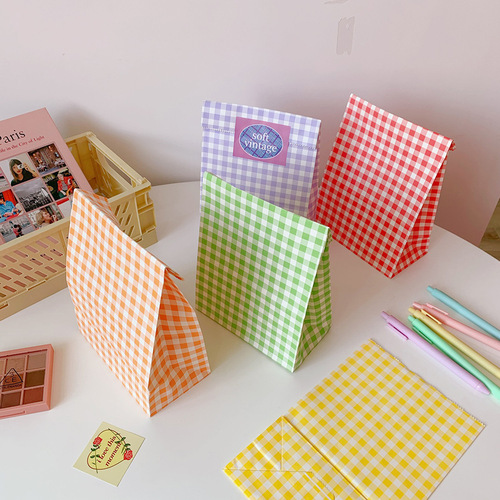 ins Korean style colorful plaid kraft paper bag gift packaging small gift paper bag cute storage and finishing bag trend