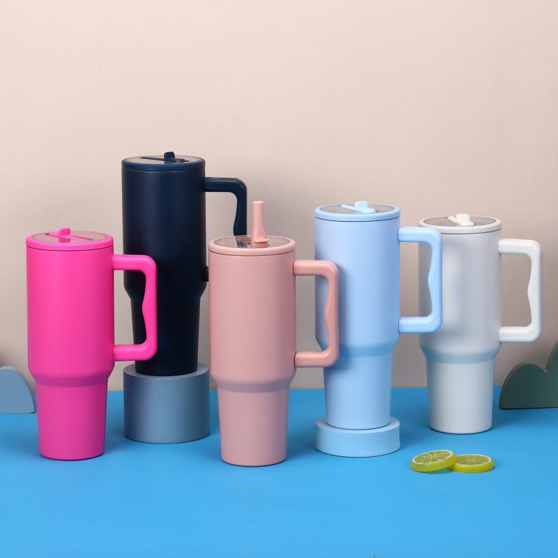 Transfronterizo 304 taza de acero inoxidable 40oz taza de automóvil aislamiento de doble capa aislamiento de frío plegable hielo taza al por mayor