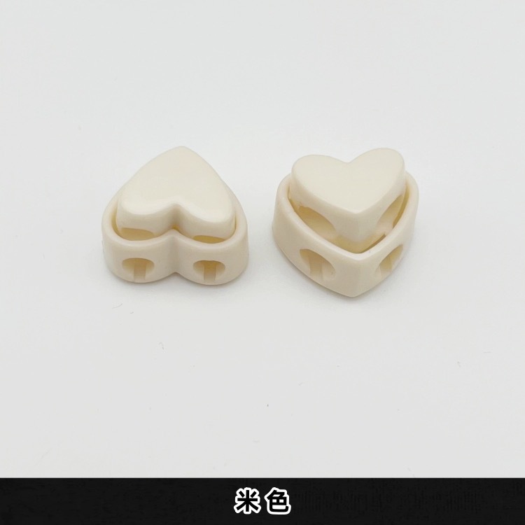 桃心弹簧扣IMG_6458