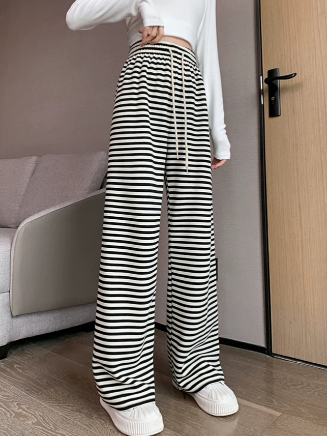 Quần culottes nữ ống rộng cạp cao sọc kẻ dáng suông — Sọc