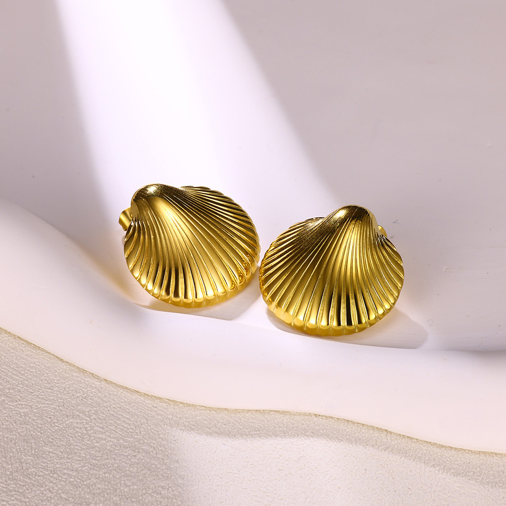 13g Weight 0.03µm-0.05µm Gold Plating Thickness PVD Coated Gold Plating Process 304 Stainless Steel Ear Needle Material Real Gold Plated Plating Material Stone-Free Inlay Material Ear Studs Classification 18K Gold Plating Color 1 Pair Quantity Daily Occasion 304 Stainless Steel Material Shamrock, Flower Pattern Women's Gender Vintage Style Style Waterproof Non Tarnish Craft PVD Coated Real Gold Plated 18K Gold Shamrock Flower 304 Stainless Steel Vintage Style Waterproof Non Tarnish Ear Studs 5