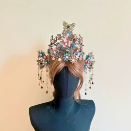 发夹;发冠;耳挂