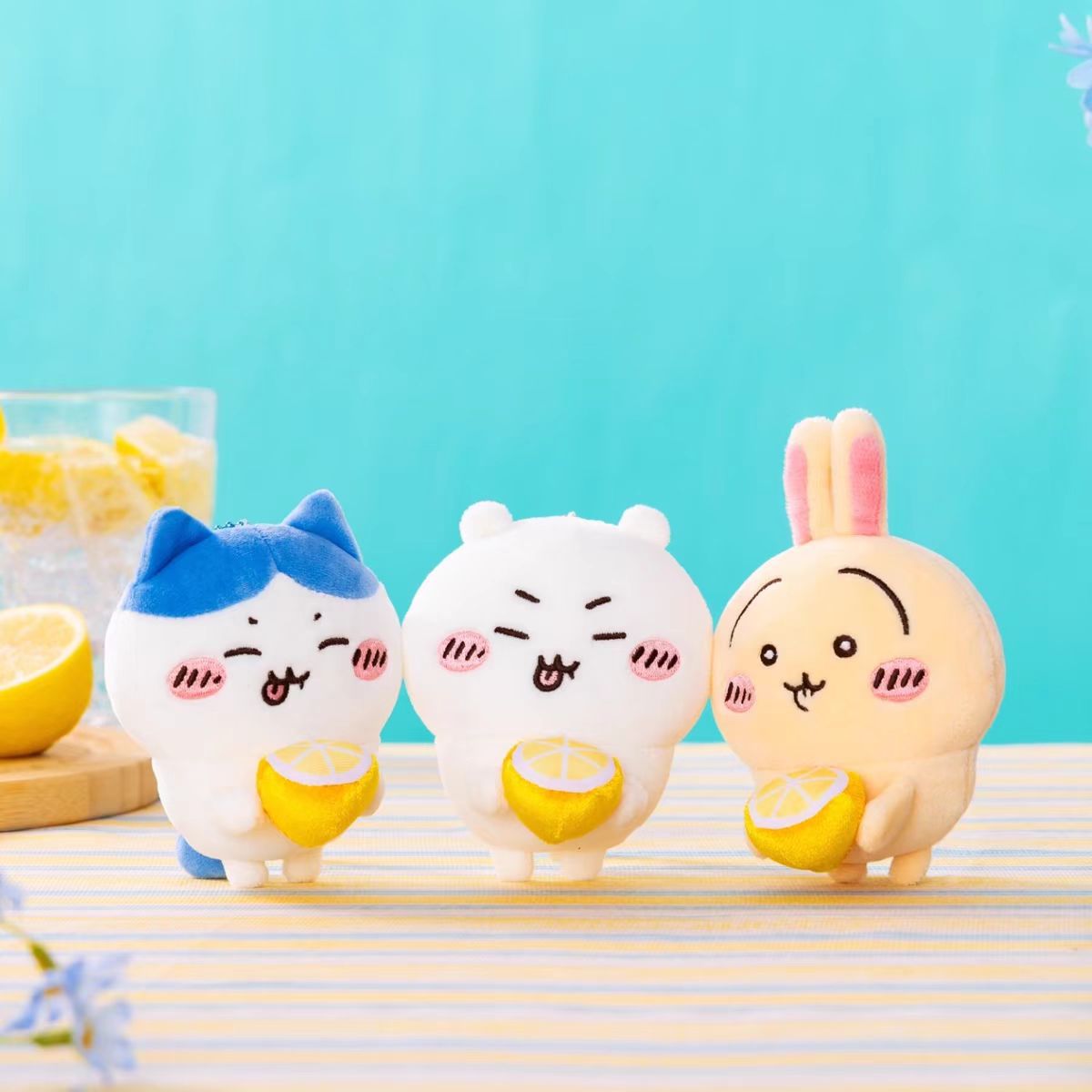 Chiikawa pendant: GiiKawaii Eating Lemon Doll – Sour Lemon Usagi-chan Doll, Mini-8th Anniversary Merchandise