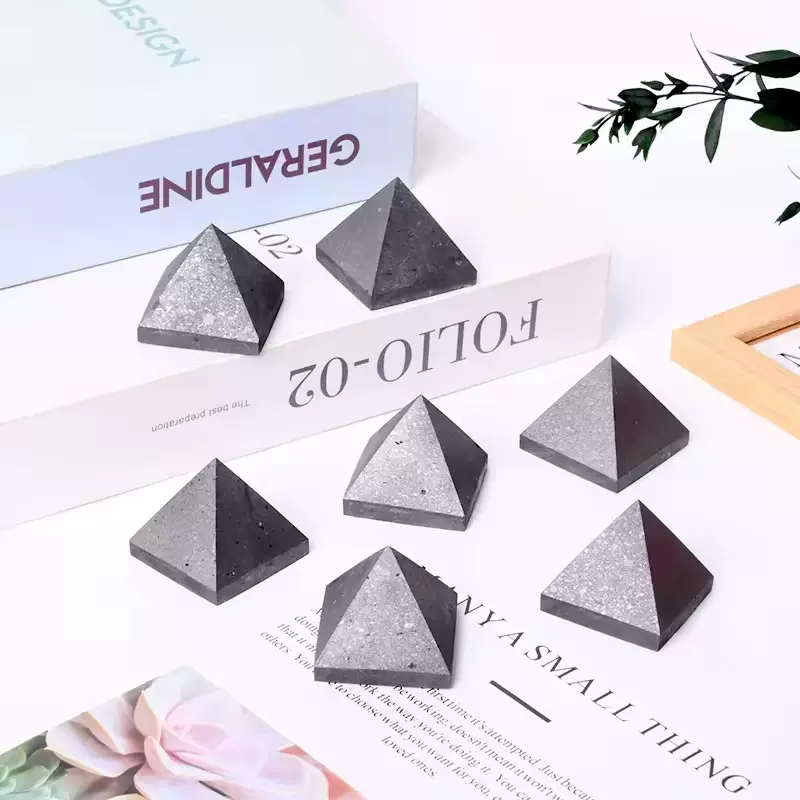 出色珠宝次石墨金字塔摆件原石矿石标本消磁能量塔家居办公摆件