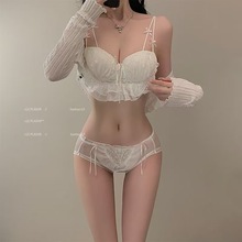 日系少女蕾丝内衣小胸聚拢刺绣蕾丝飞边性感情绪收副乳文胸罩套装