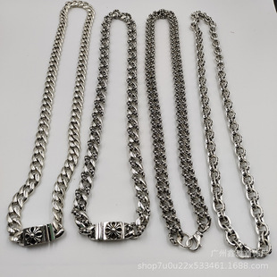 ch���_���¿������ĸʮ�ֻ��W���͹ŕr�г������f������Ů��