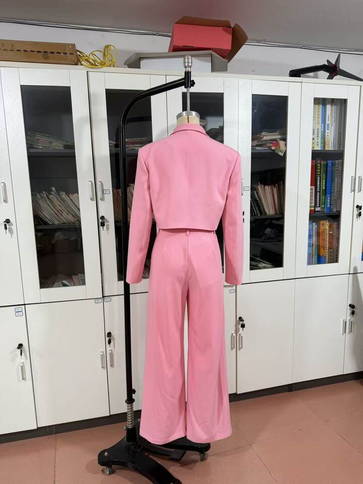 Bộ vest nữ tay dài dáng ngắn kèm quần ống đứng phong cách thanh lịch — Màu hồng, Màu nâu, Màu trắng, màu đen chi tiết 5