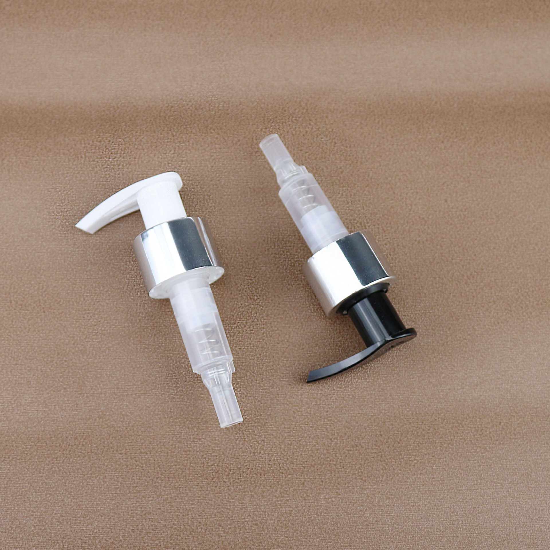 370b608752c4112daec9164b2a968b