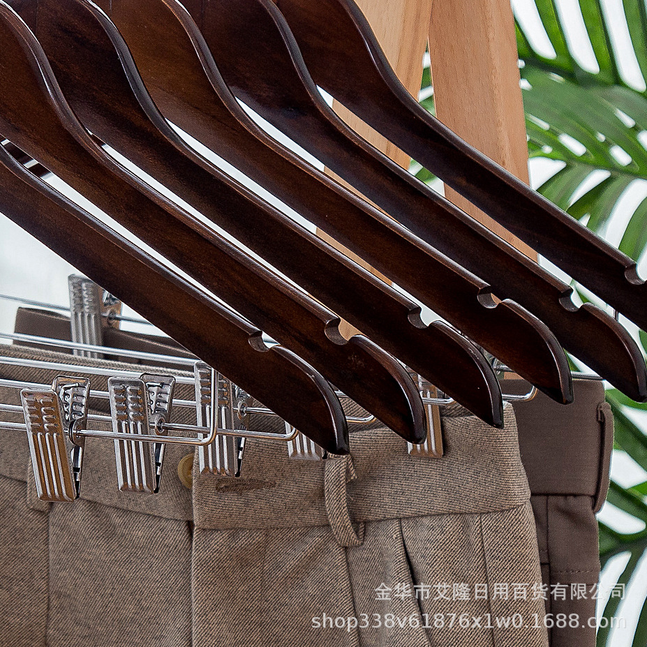 Tienda de ropa Hotel traje de madera percha de madera maciza con clip percha pantalones clip ropa soporte al por mayor